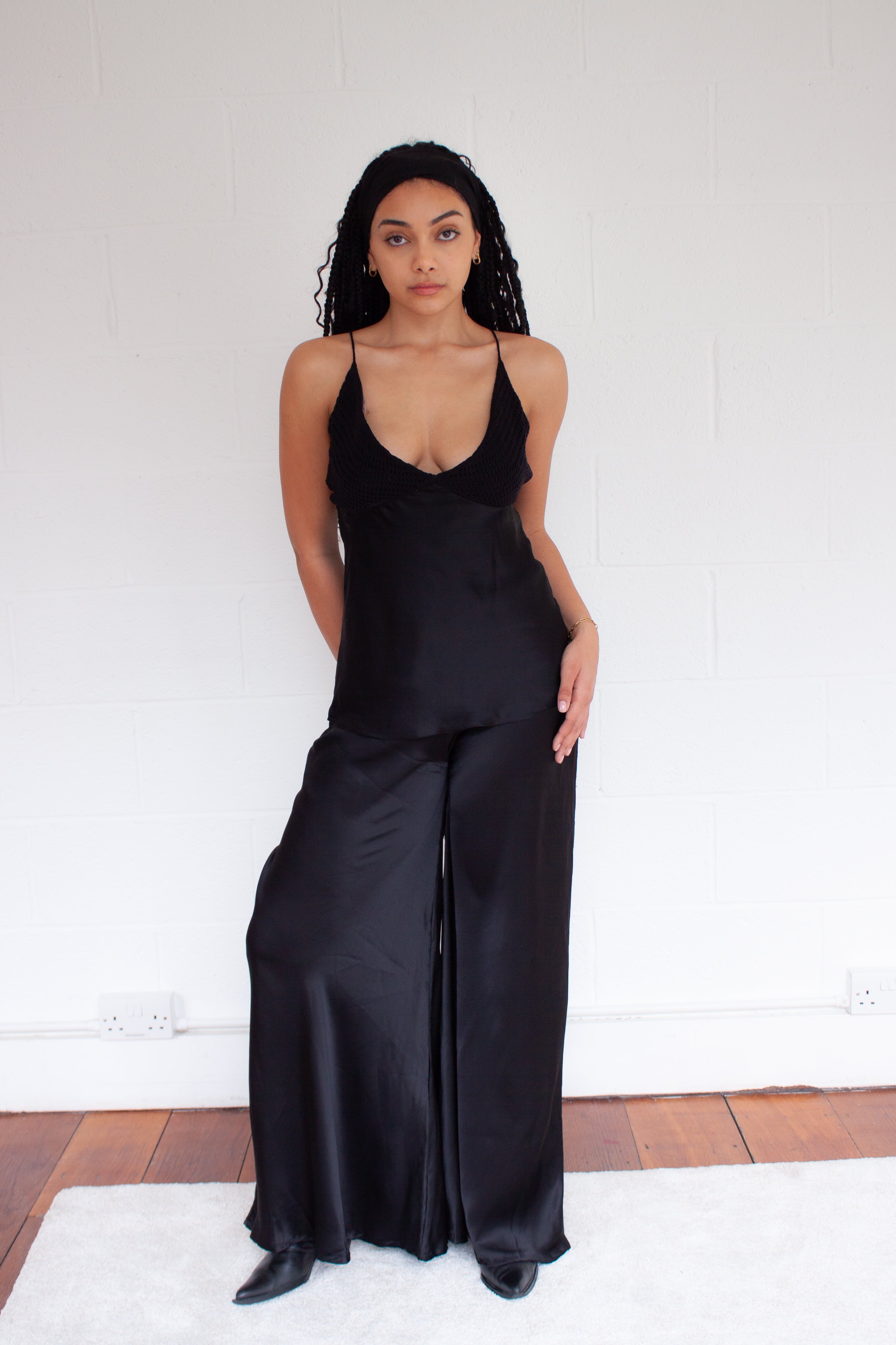 Lulu Slip Top in Black